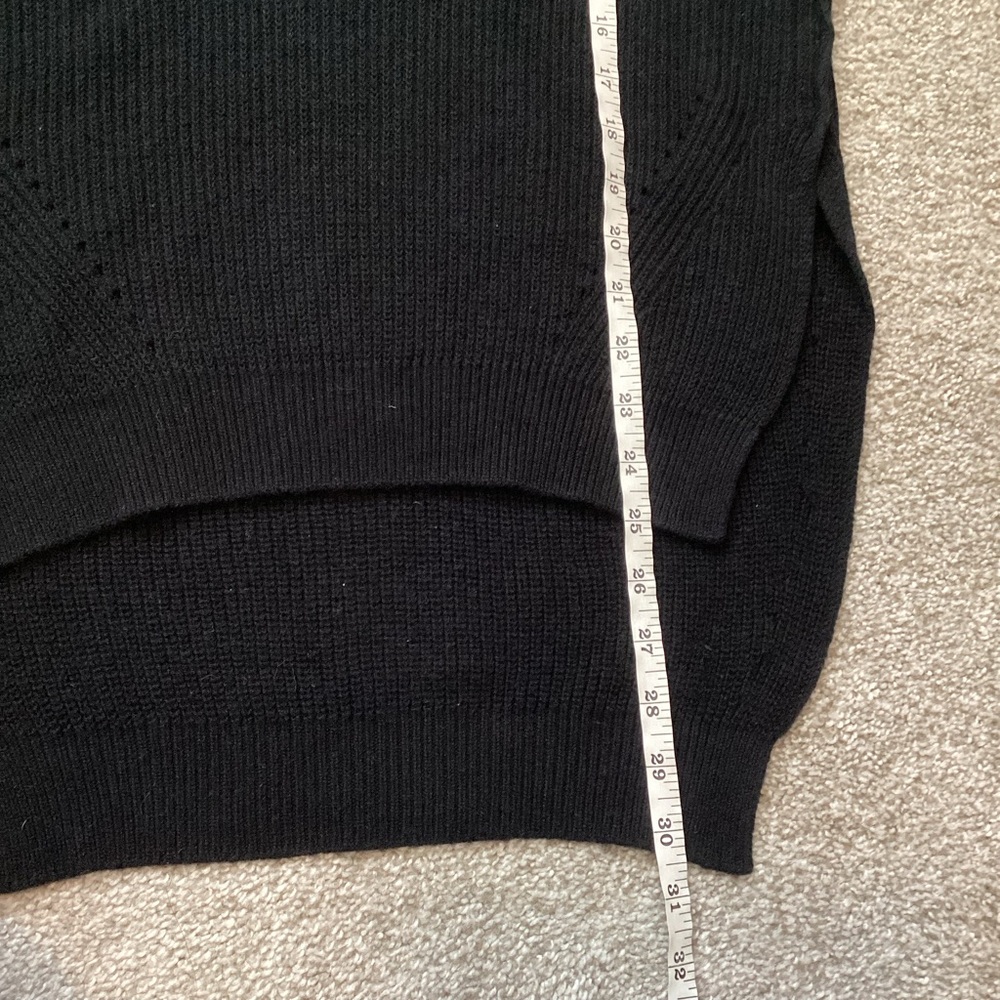 Lululemon Seva Sweater Black Merino Wool Slits Hi Lo 8 Medium - Picture 8 of 10